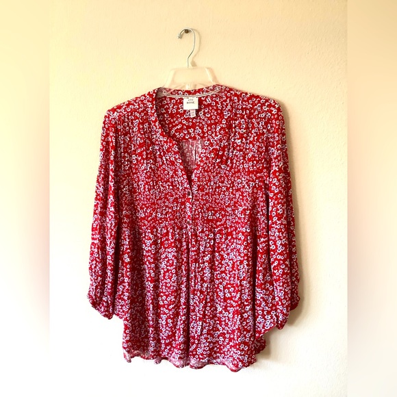 New Floral prints Tops Gorgeous - Picture 3 of 6